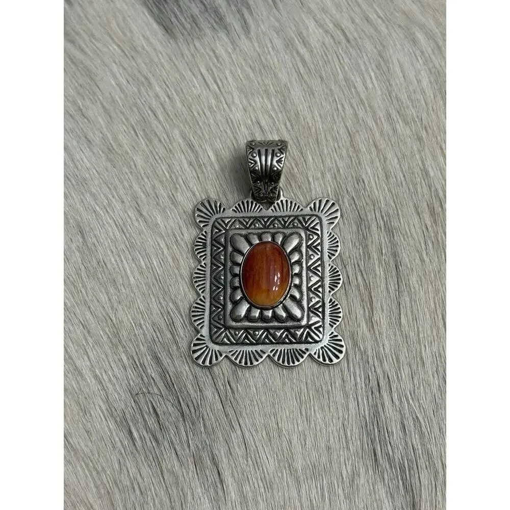 Carolyn Pollack Relios Sterling Silver Orange Spiny Oyster Concho Stamp Pendant - Picture 2 of 9